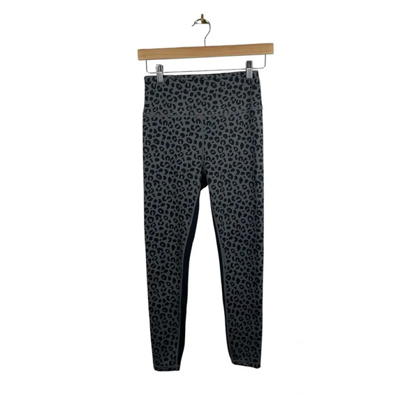 All Fenix Anthropologie Jagger Leopard Print Leggings in Grey/Black Size S - Picture 5 of 11